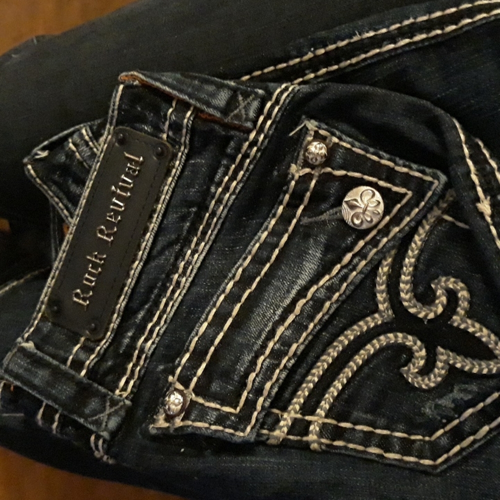 Rock Revival Capri Jeans